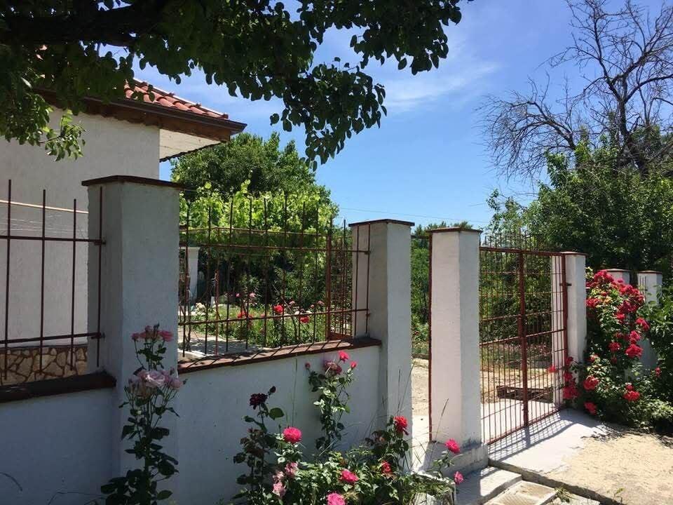 House for Sale in Varna, Pobeda