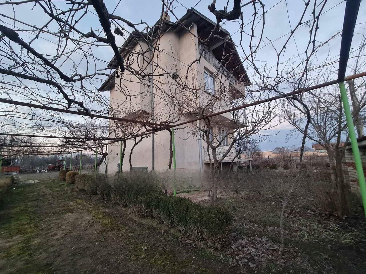 House for Sale in Nedelevo, Plovdiv
