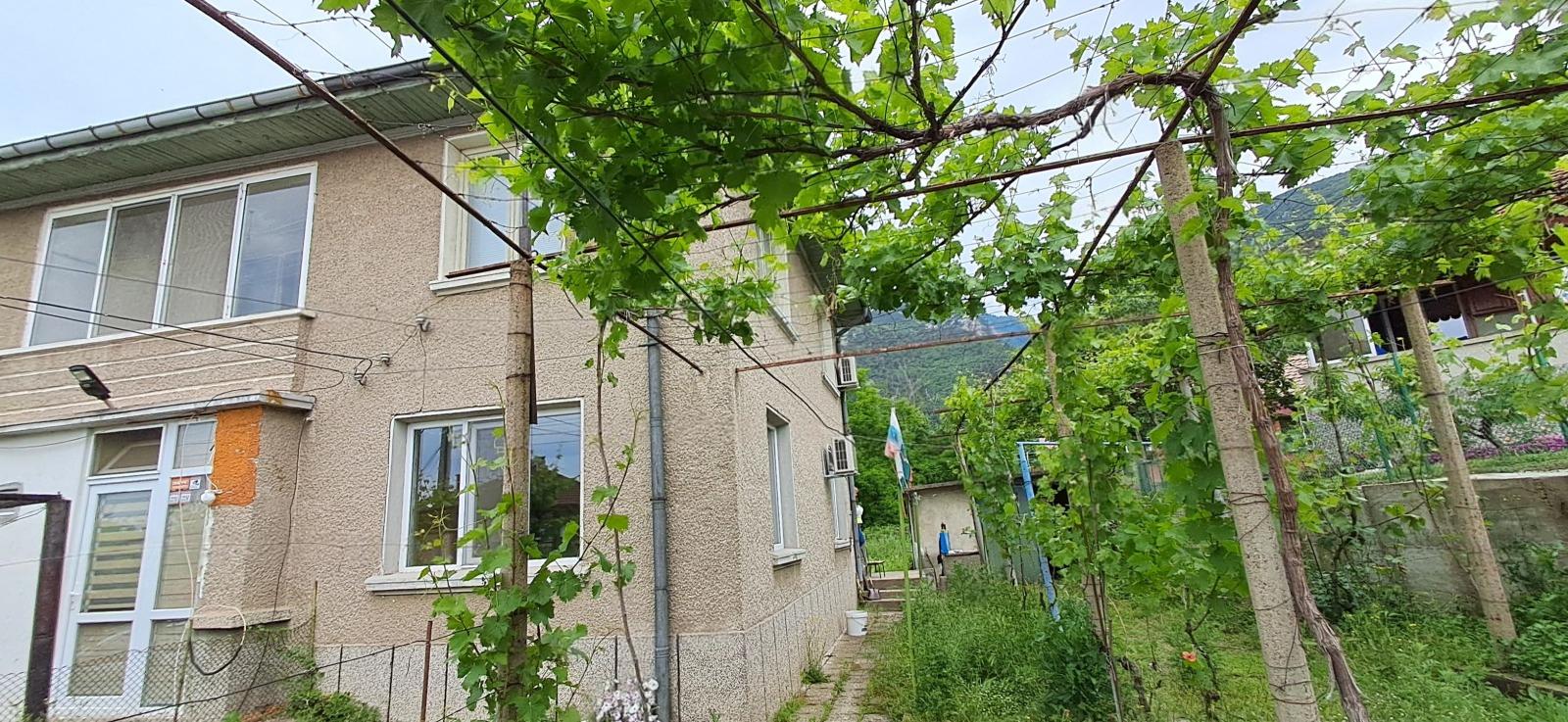 House Floor for Sale in Karlovo, Plovdiv