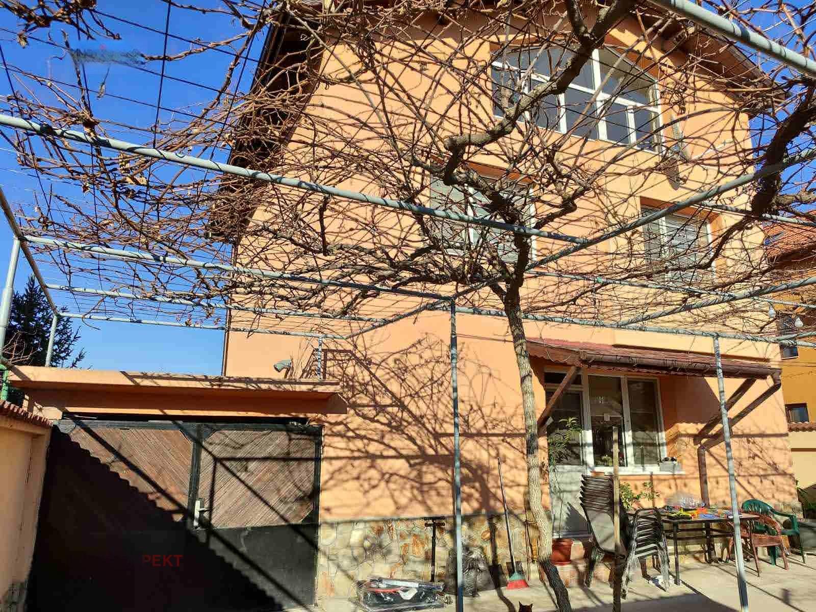 House for Sale in Mokrishte, Pazardzhik