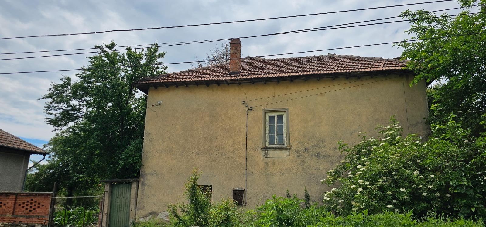 House for Sale in Karaisen, Veliko Tarnovo