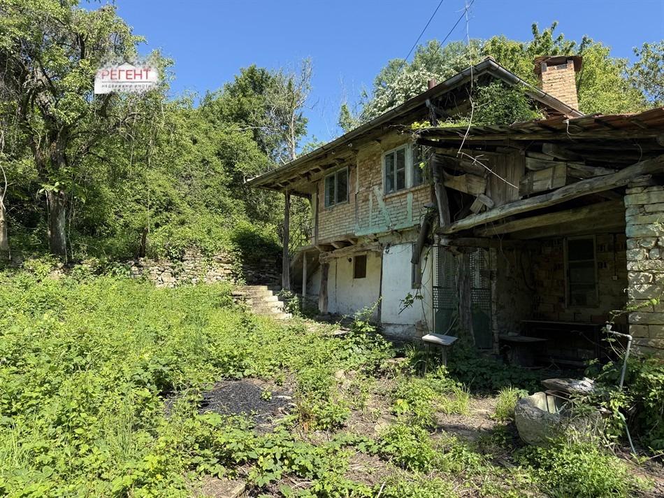 House for Sale in Vlaychovtsi, Gabrovo