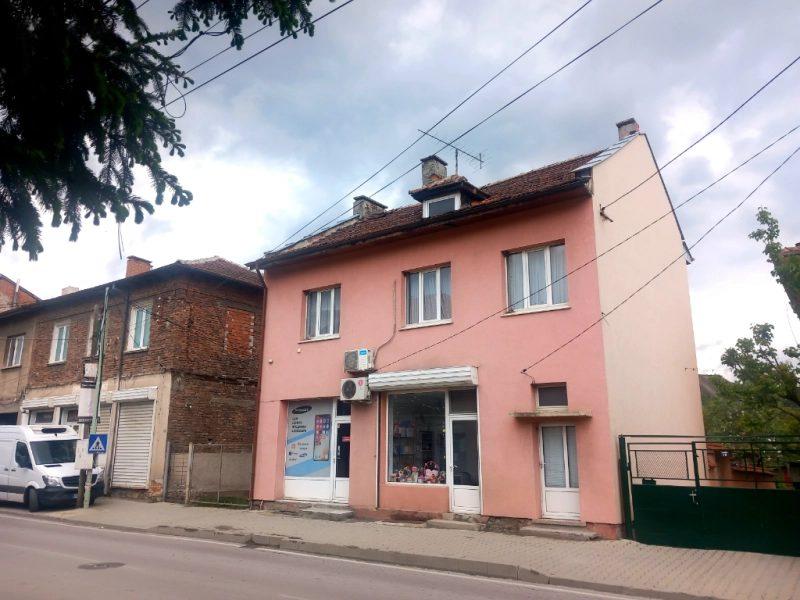 House for Sale in Kostenets, Sofia Province