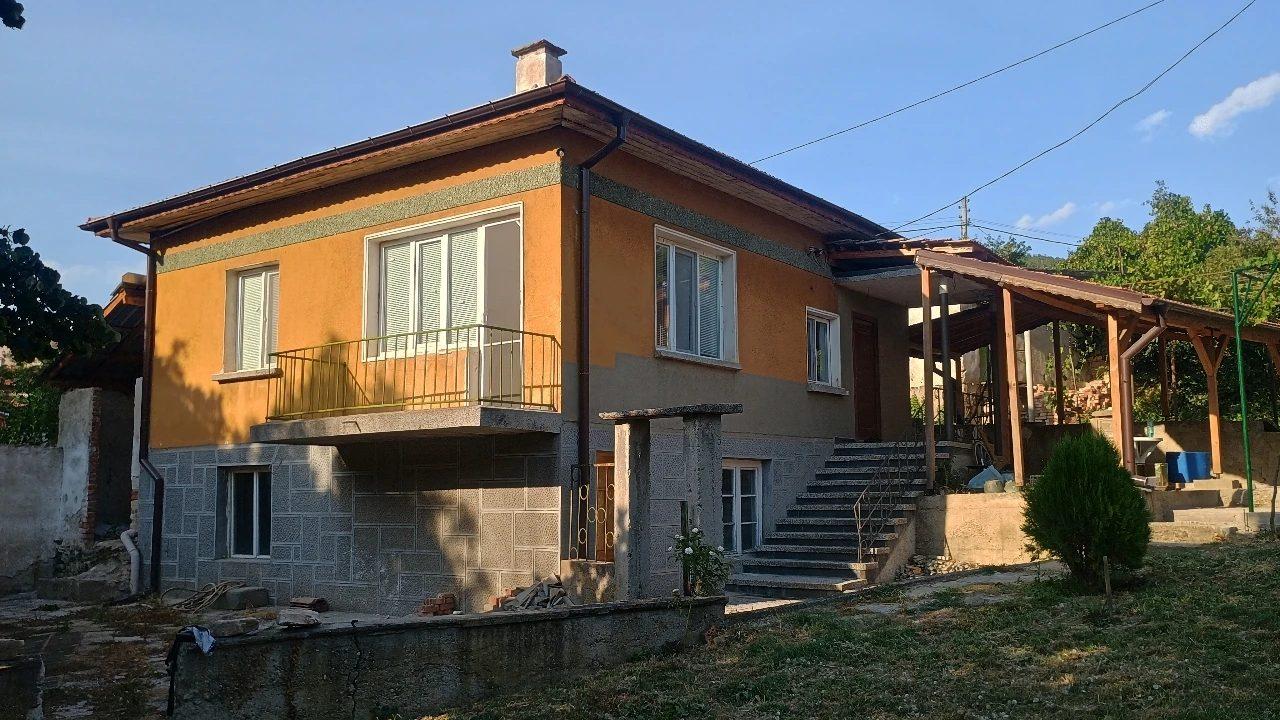 House for Sale in Zmeyovo, Stara Zagora