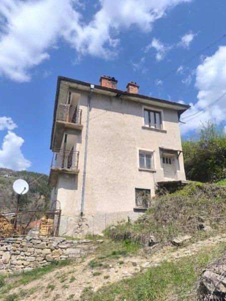 House for Sale in Borovina, Smolyan