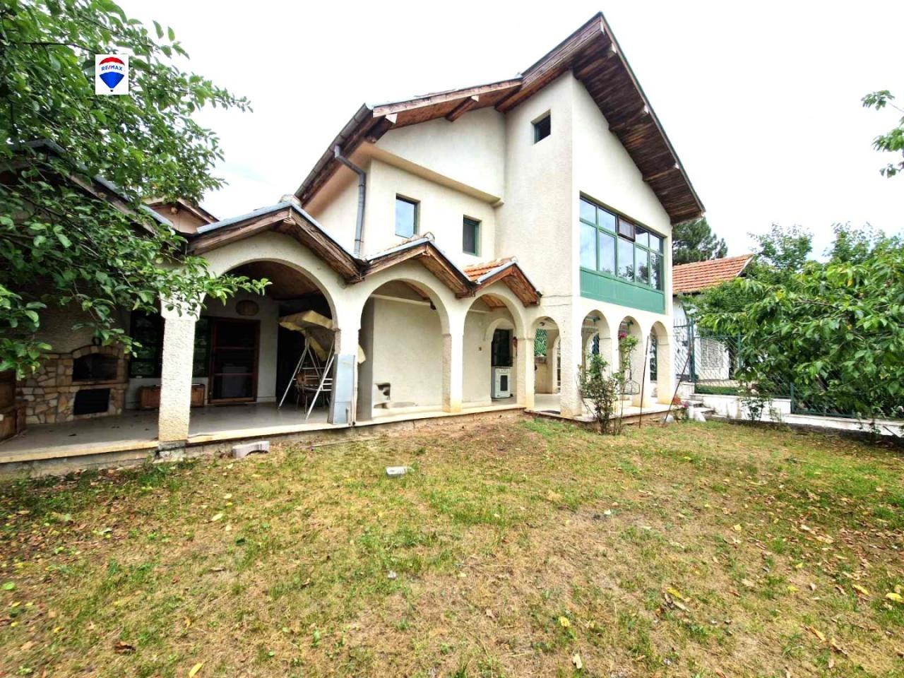House for Sale in Nikolovo, Ruse
