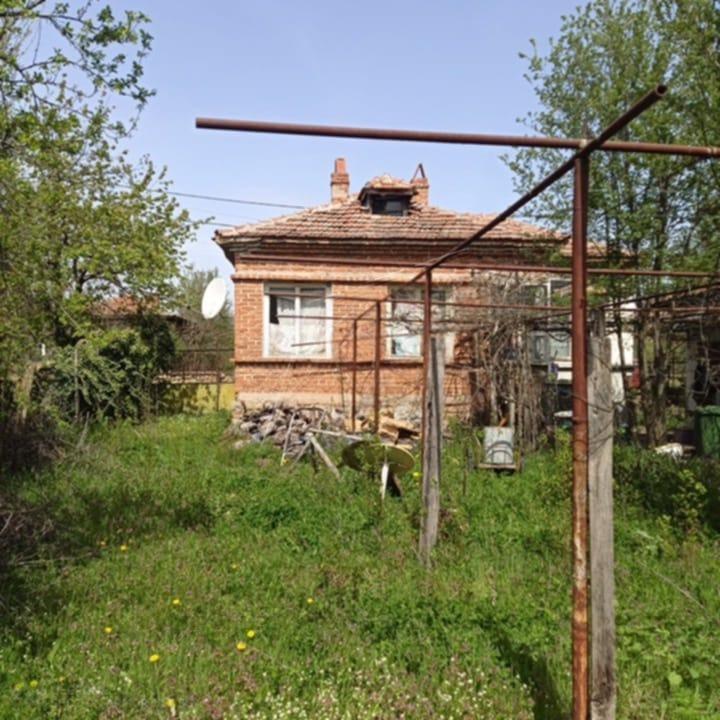 House for Sale in Vedrovo, Burgas