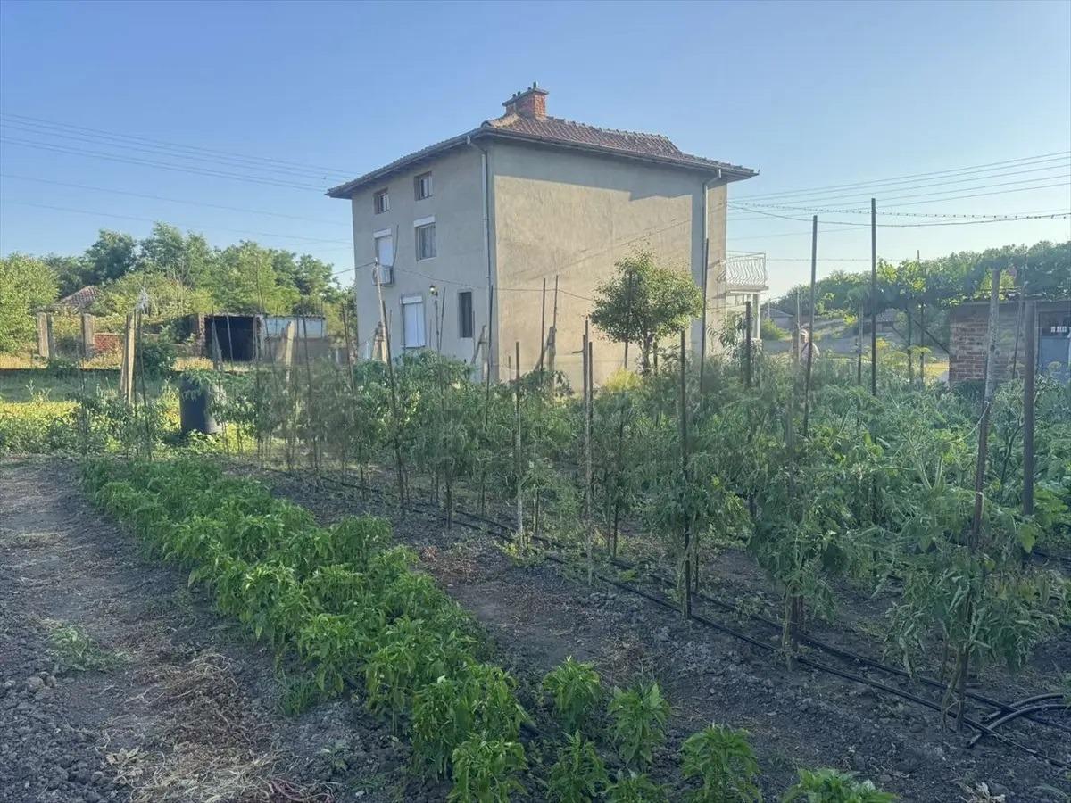 House for Sale in Malomir, Yambol
