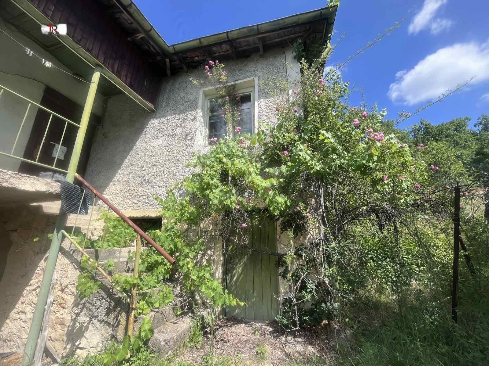 House for Sale in Kosacha, Pernik