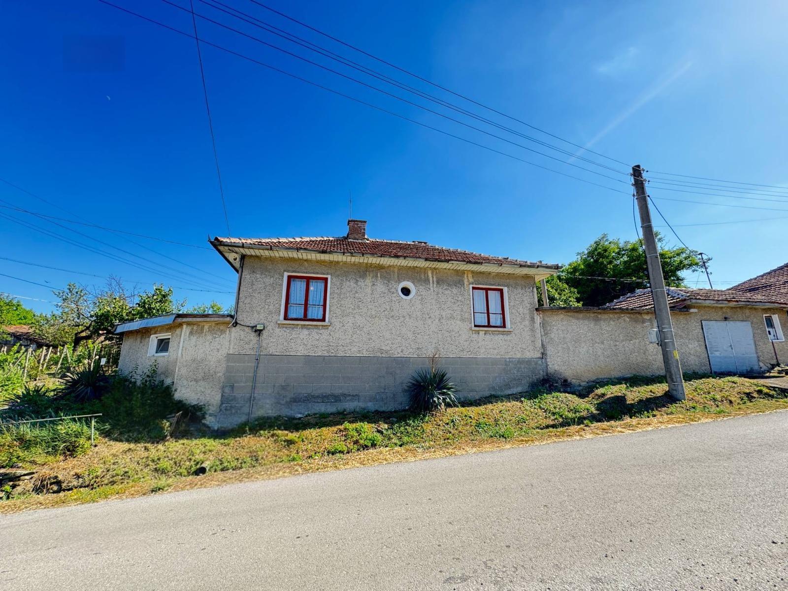 House for Sale in Pchelishte, Veliko Tarnovo