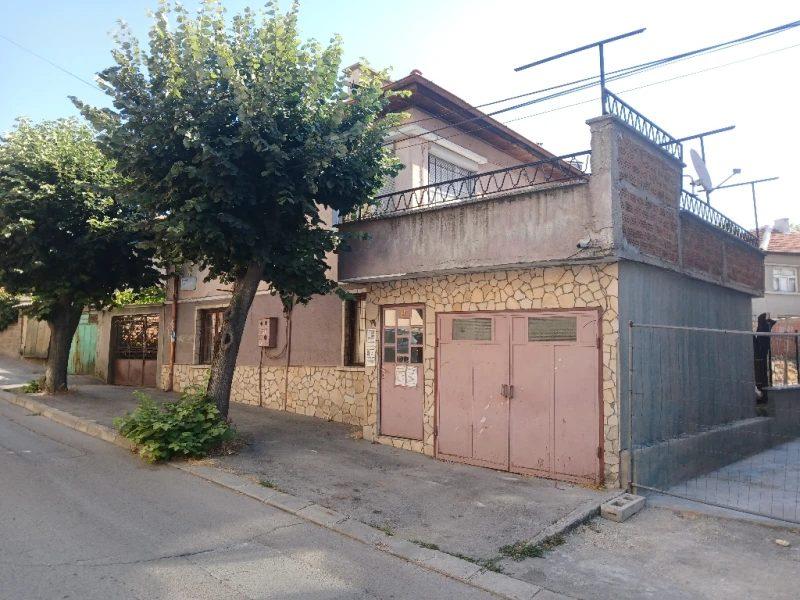 House for Sale in Haskovo, Druzhba 1