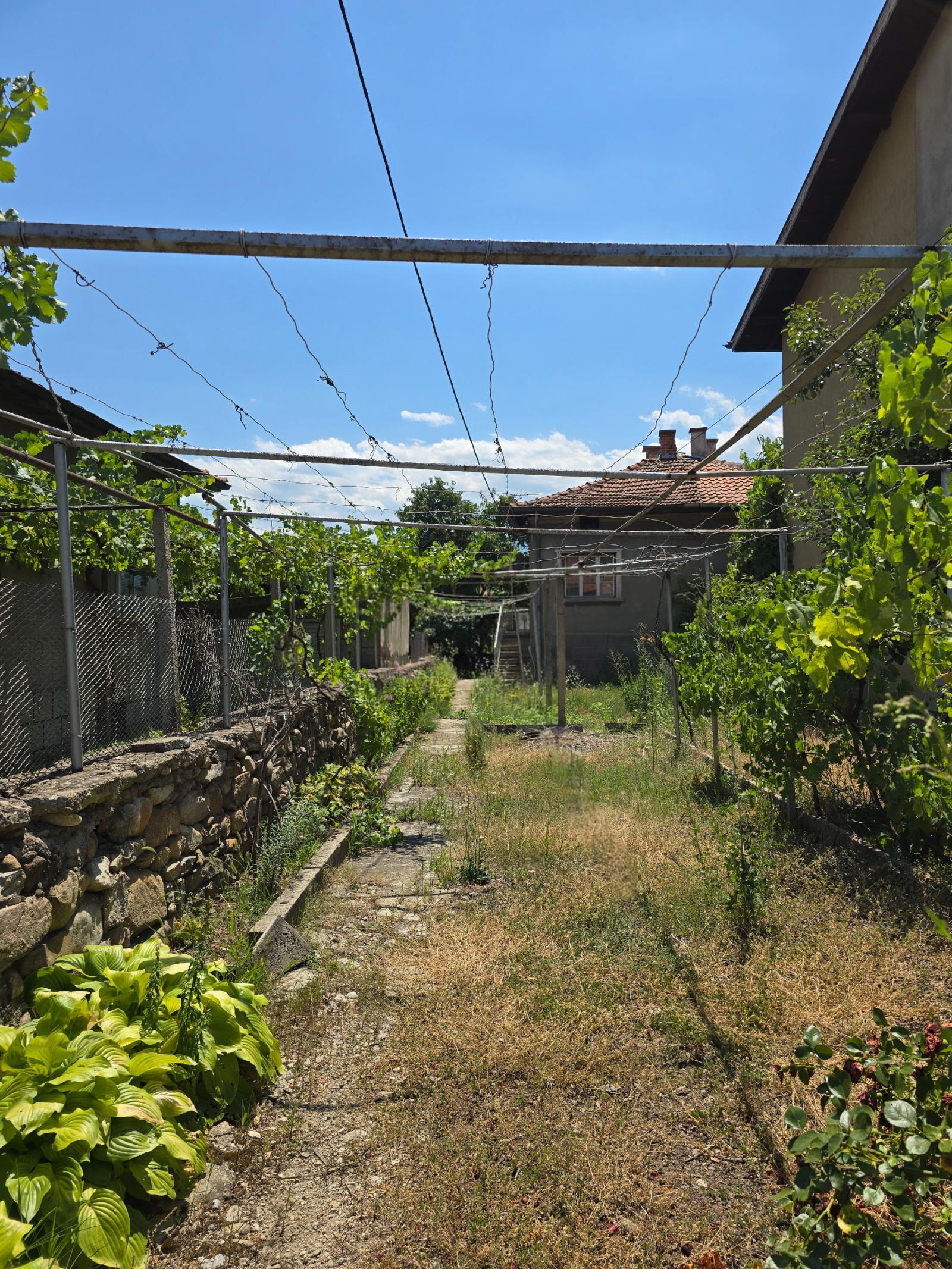 House for Sale in Kostenets, Sofia Province