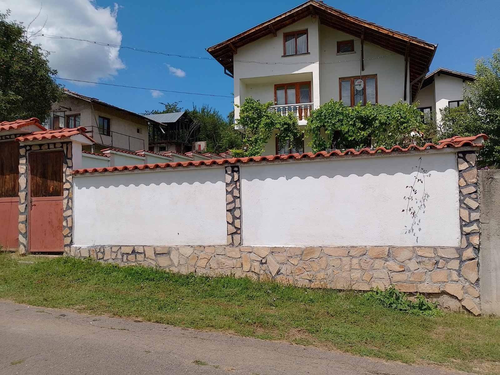 House for Sale in Rakilovtsi, Pernik