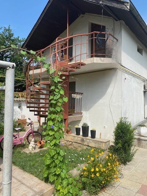 House for Sale in Dobrich, Dunavite