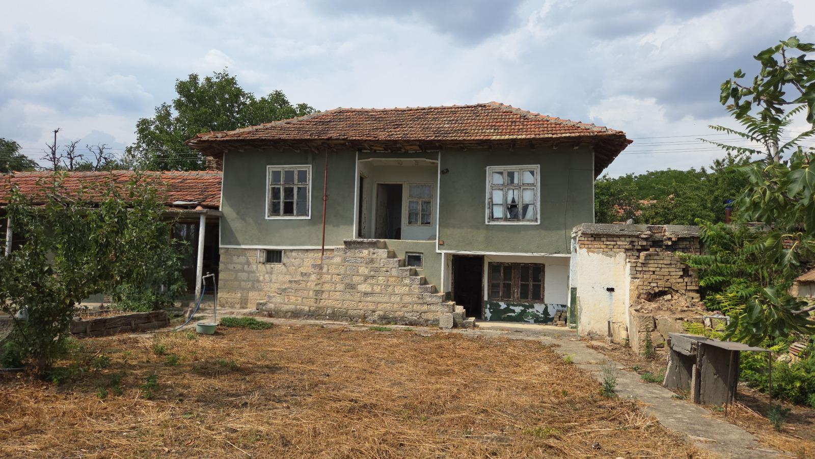 House for Sale in Krivnya, Varna