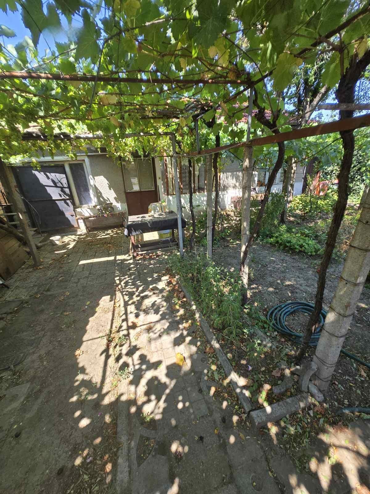 House for Sale in Ruse, Sredna kula