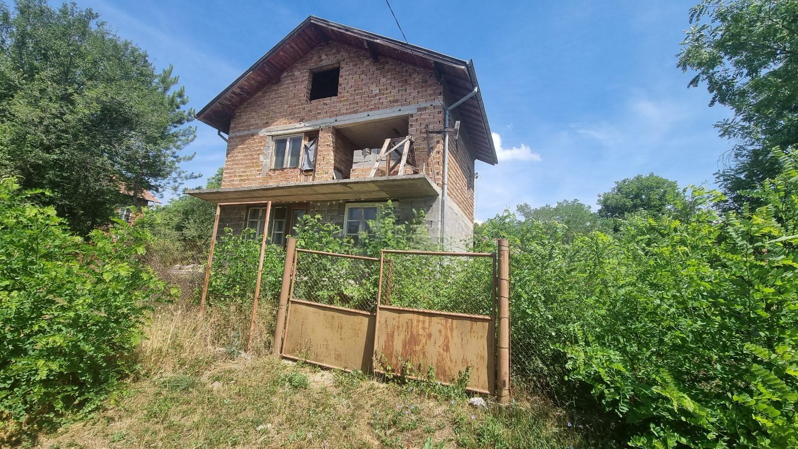 House for Sale in Berende, Sofia Province