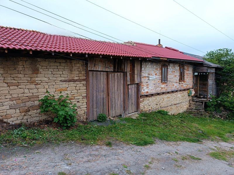 House for Sale in Malki chiflik, Veliko Tarnovo
