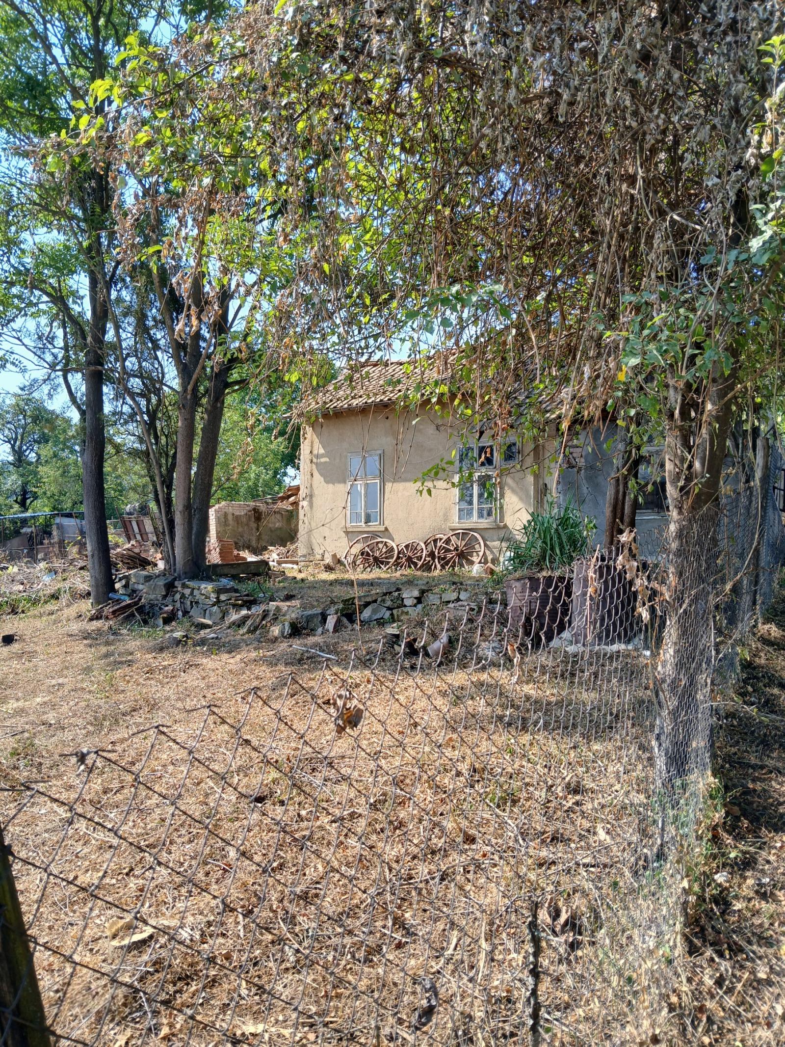 Villa for Sale in Sevlievo, Gabrovo