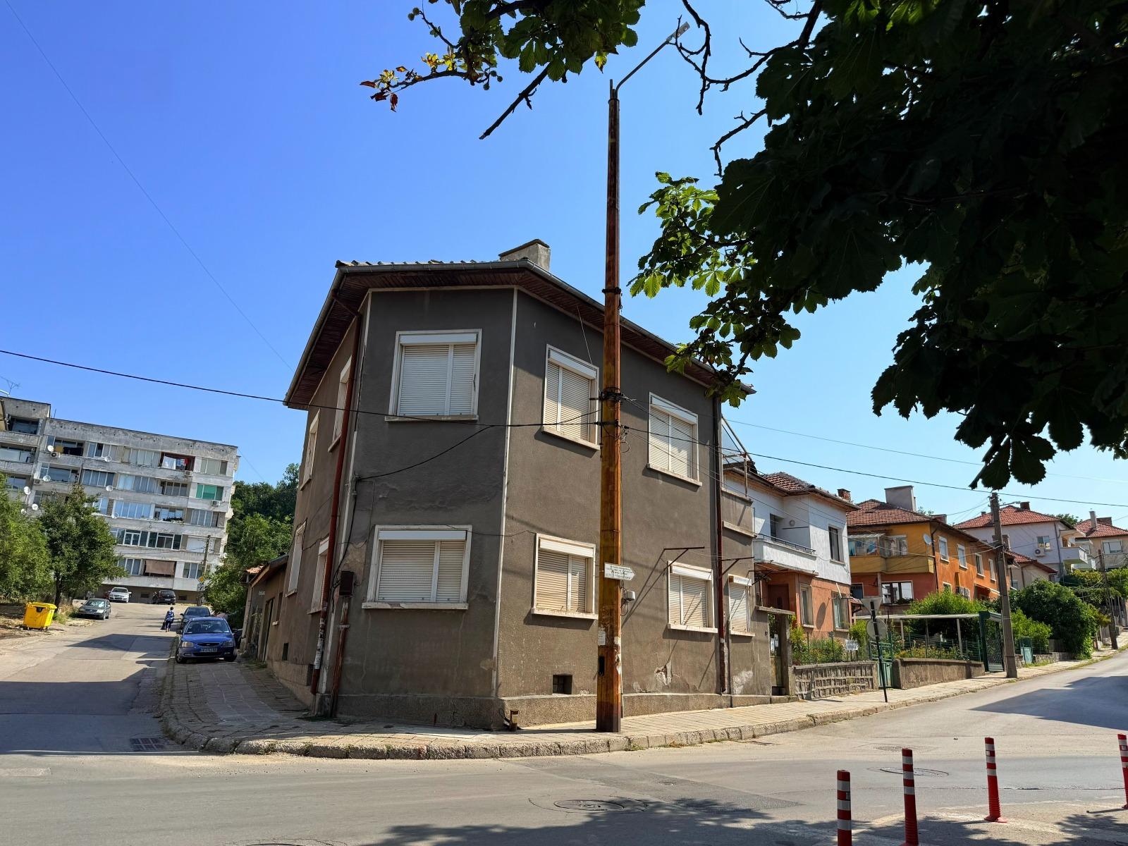 House for Sale in Gabrovo, Center