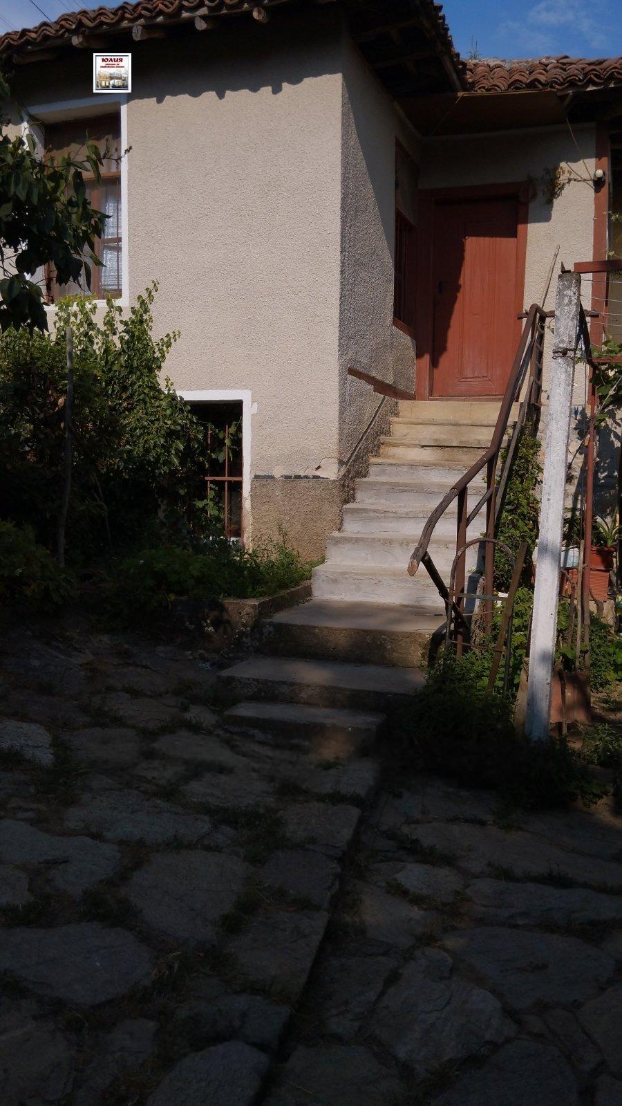 House for Sale in Mrachenik, Plovdiv