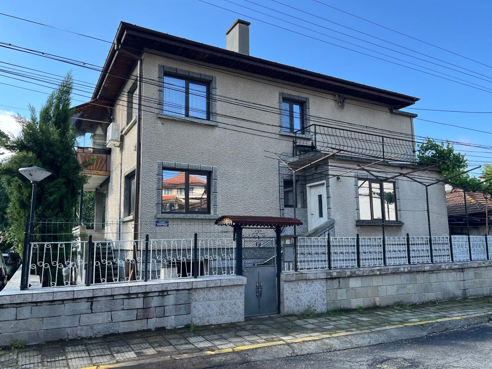 House for Sale in Kardzhali, Borovets