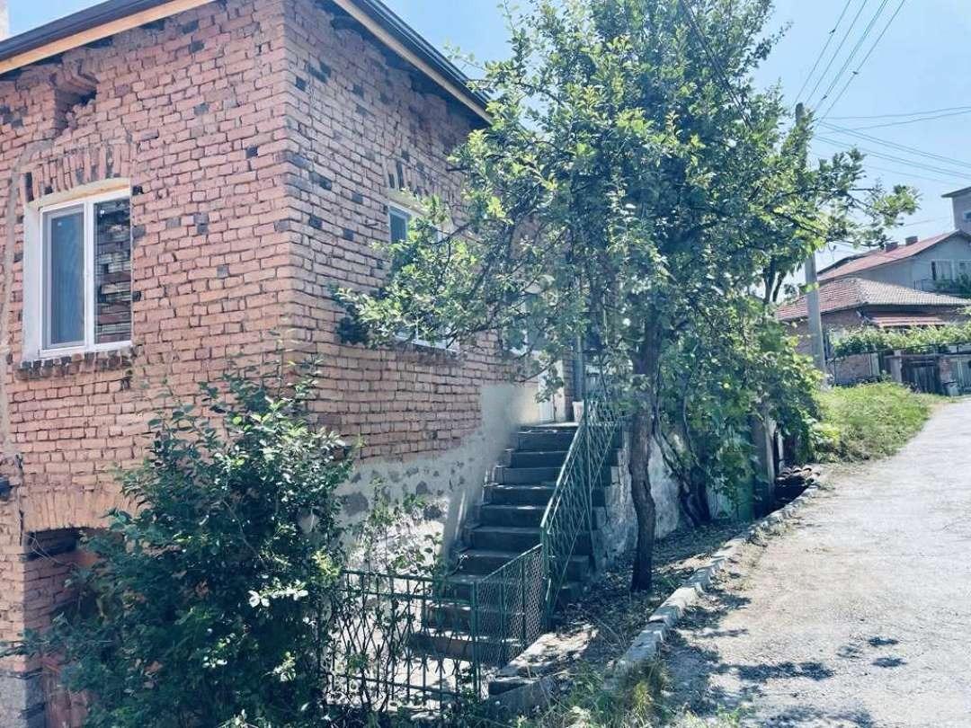 House for Sale in Rozovo, Pazardzhik