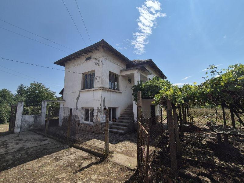 House for Sale in Kravoder, Vratsa