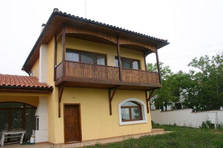 House for Sale in Emona, Burgas