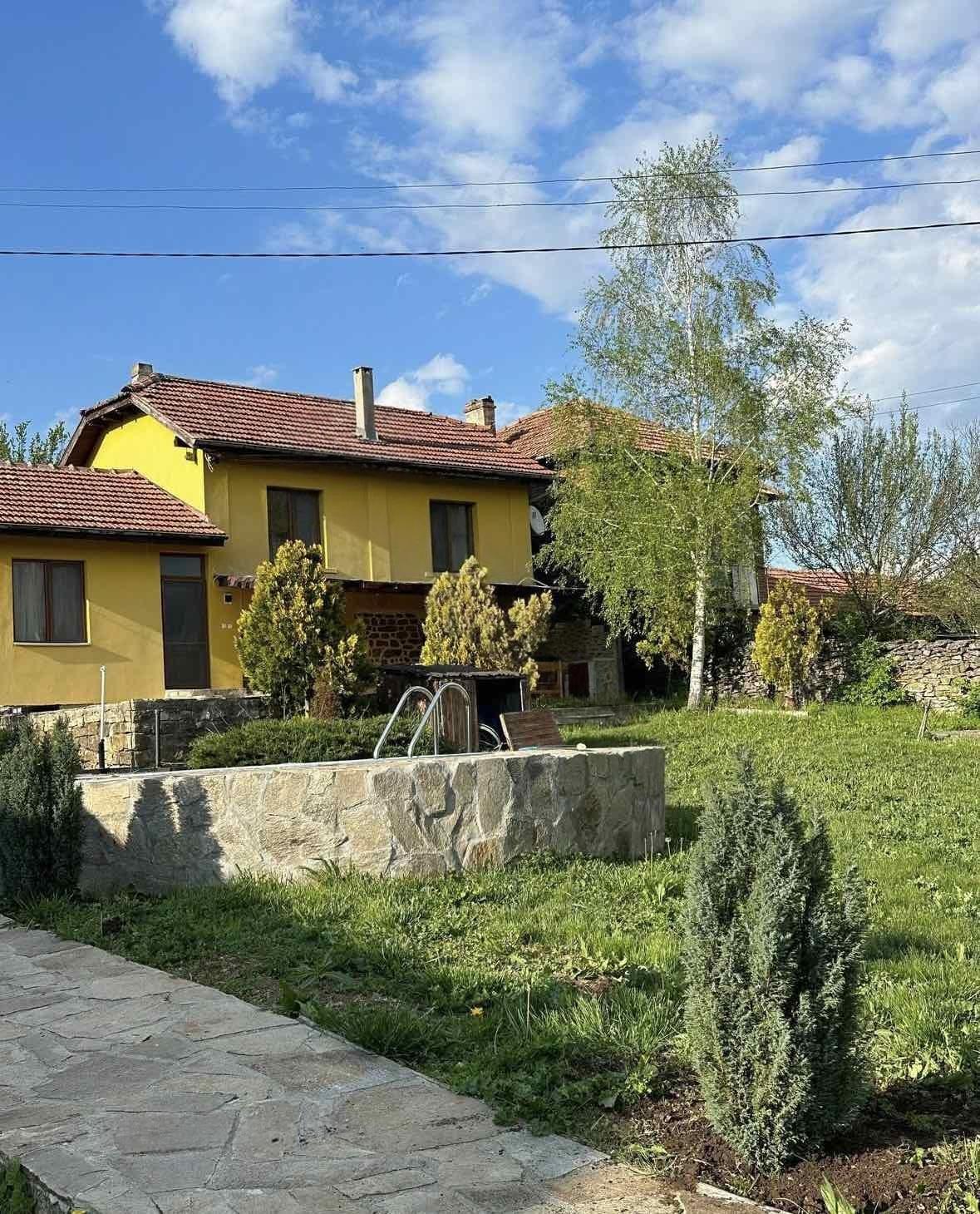 House for Sale in Koevtsi, Veliko Tarnovo