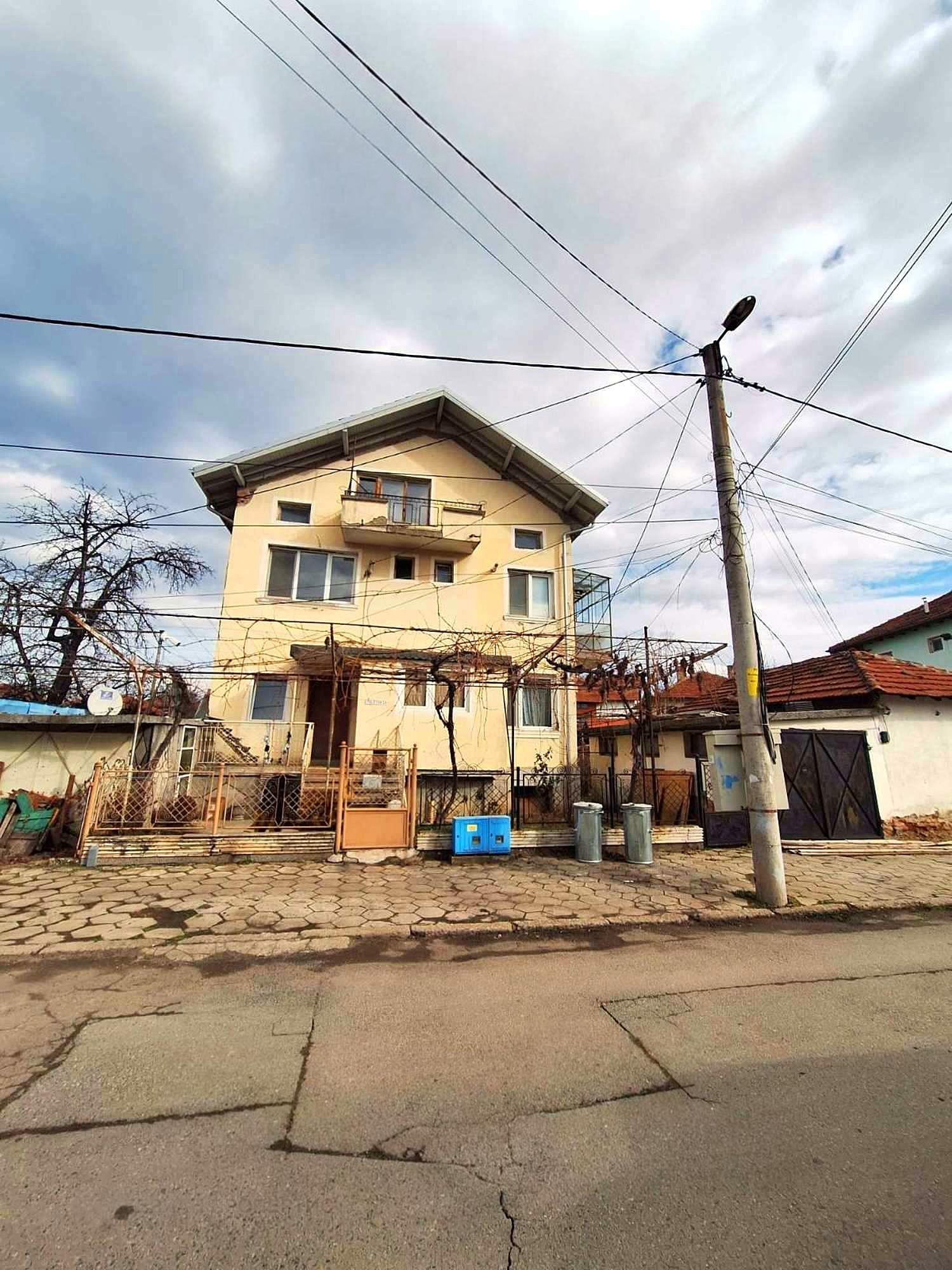 House Floor for Sale in Kyustendil, Buzludzha