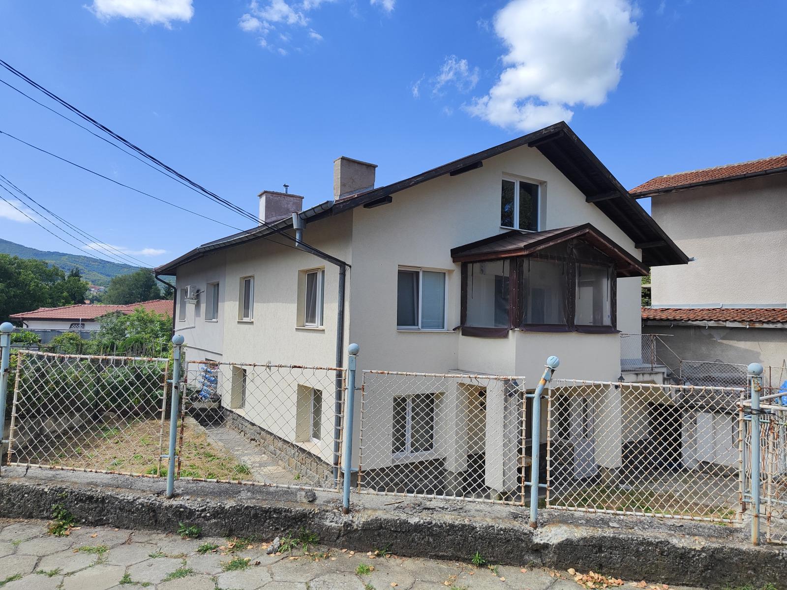 House for Sale in Sofia, Vladaya