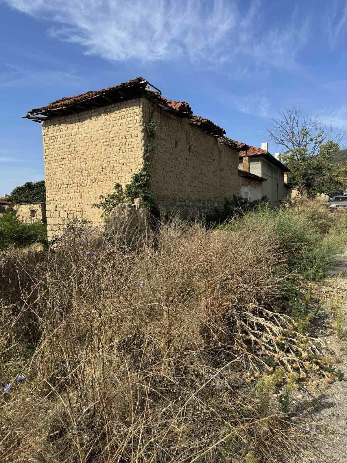 House for Sale in Pesnopoy, Plovdiv