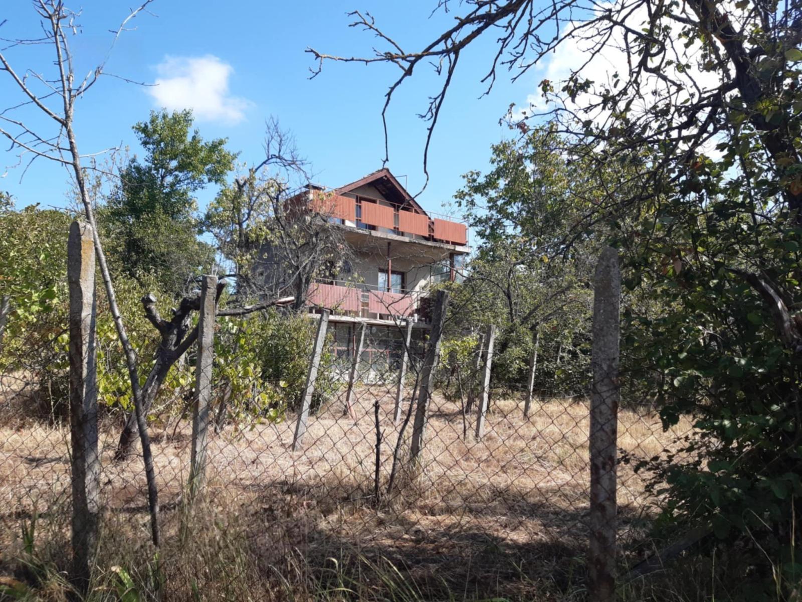 Villa for Sale in Nikolovo, Ruse