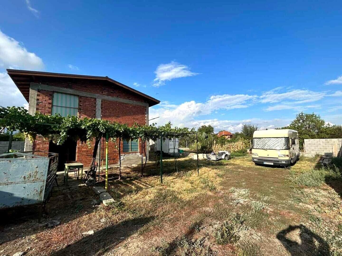 House for Sale in Vinogradets, Pazardzhik