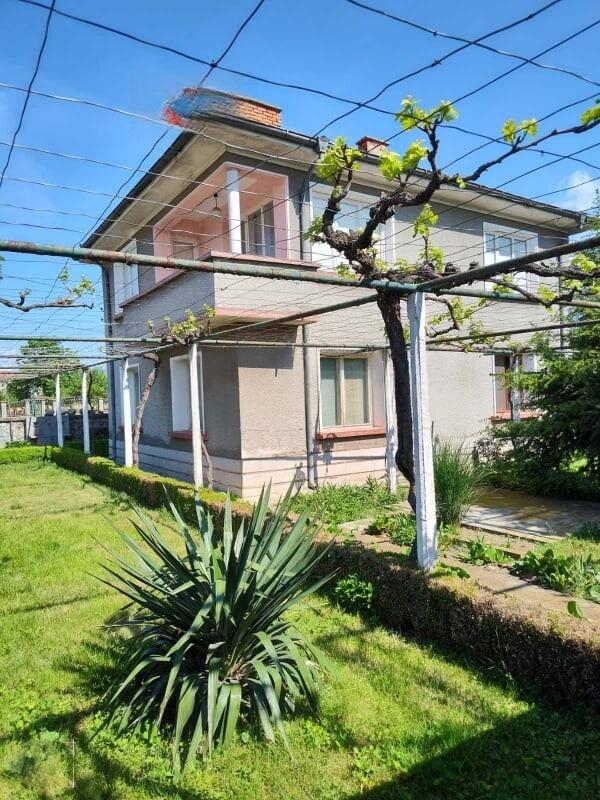 House for Sale in Vedrare, Plovdiv