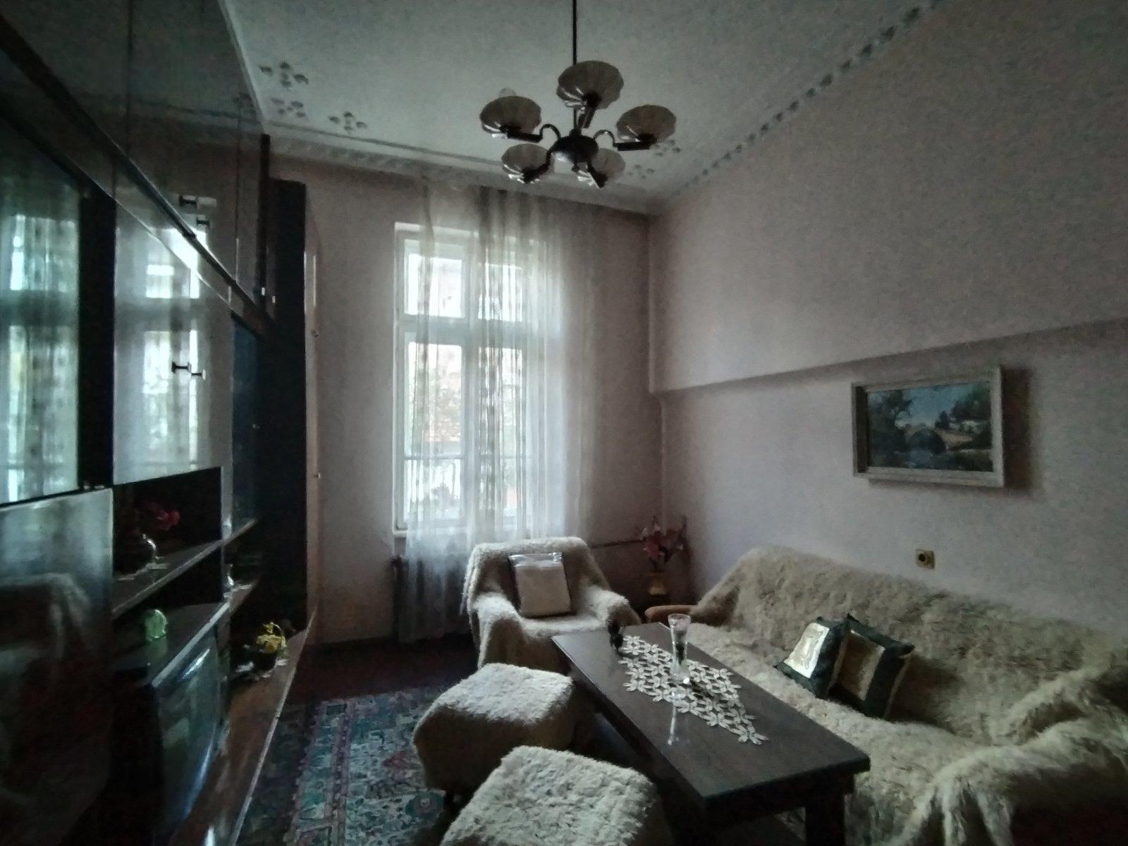 House for Sale in Pleven, Idealen tsentar