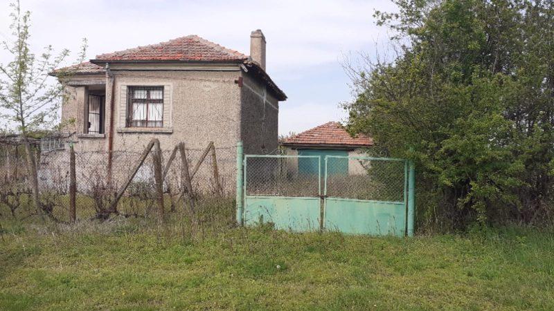 House for Sale in Burgas, Vazrazhdane