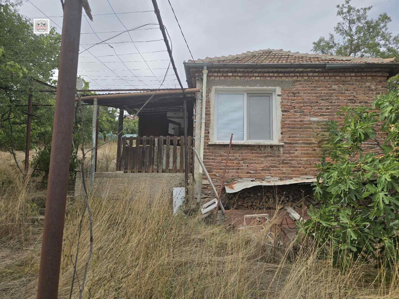 House for Sale in Pryaporets, Stara Zagora