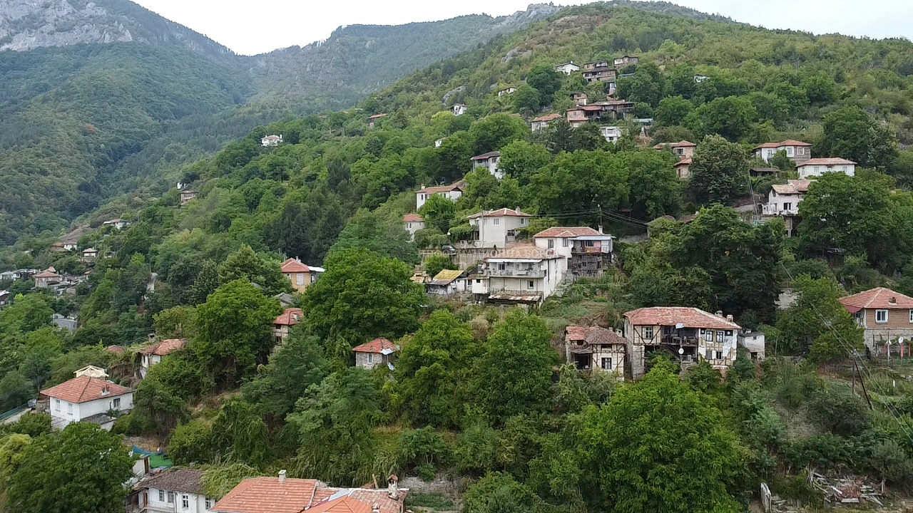 House for Sale in Yugovo, Plovdiv