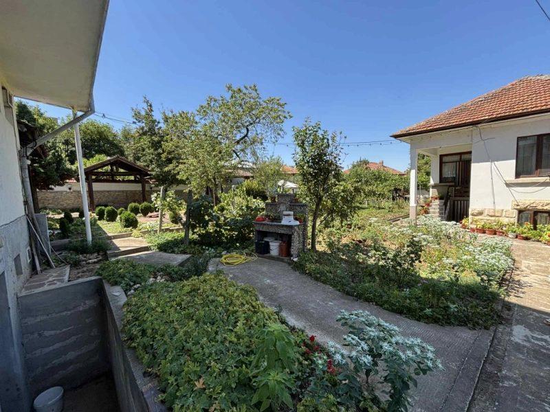 House for Sale in Razgrad, Zhitnitsa