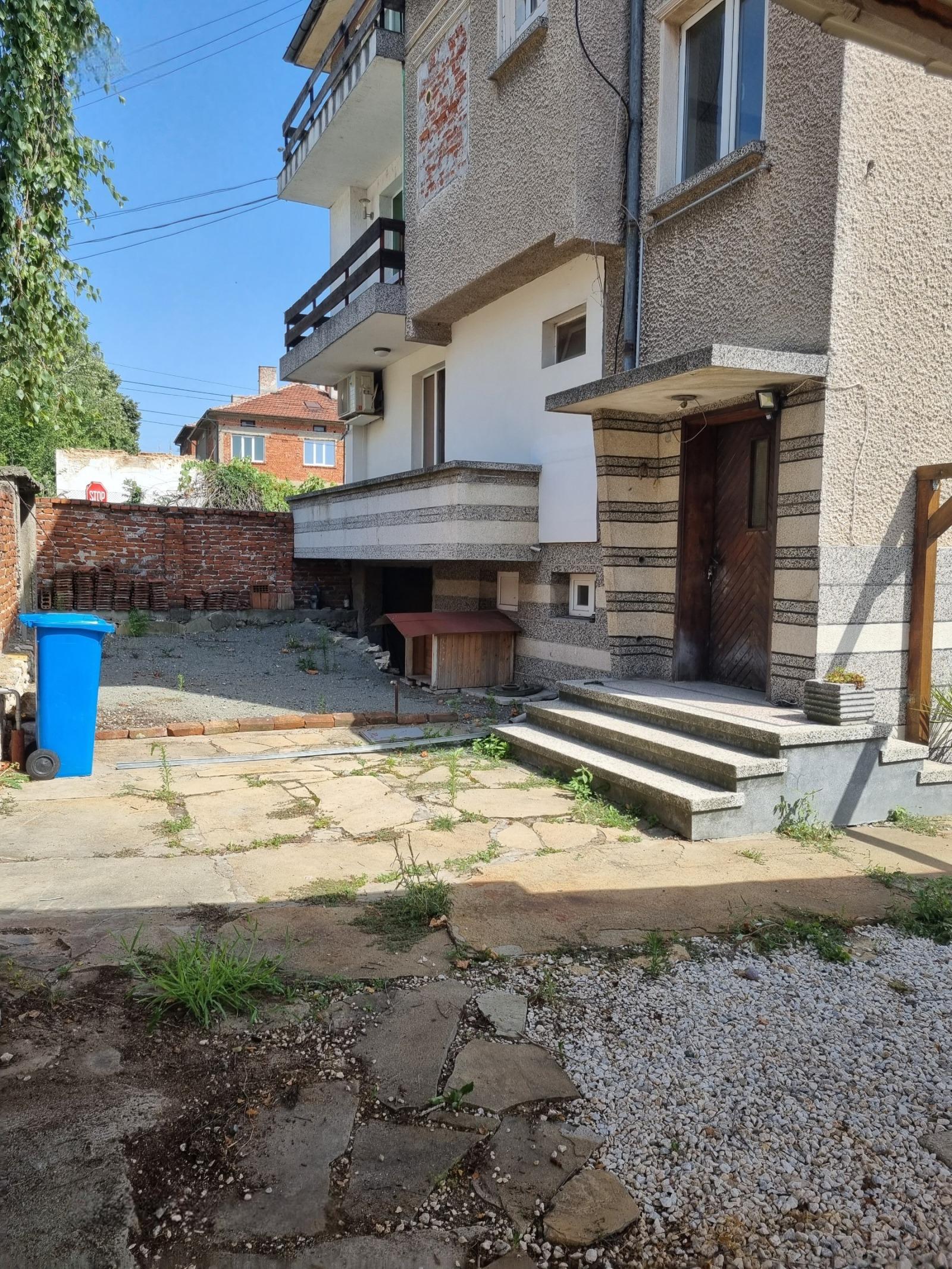House for Sale in Chirpan, Stara Zagora