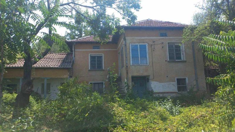 House for Sale in Kreta, Pleven