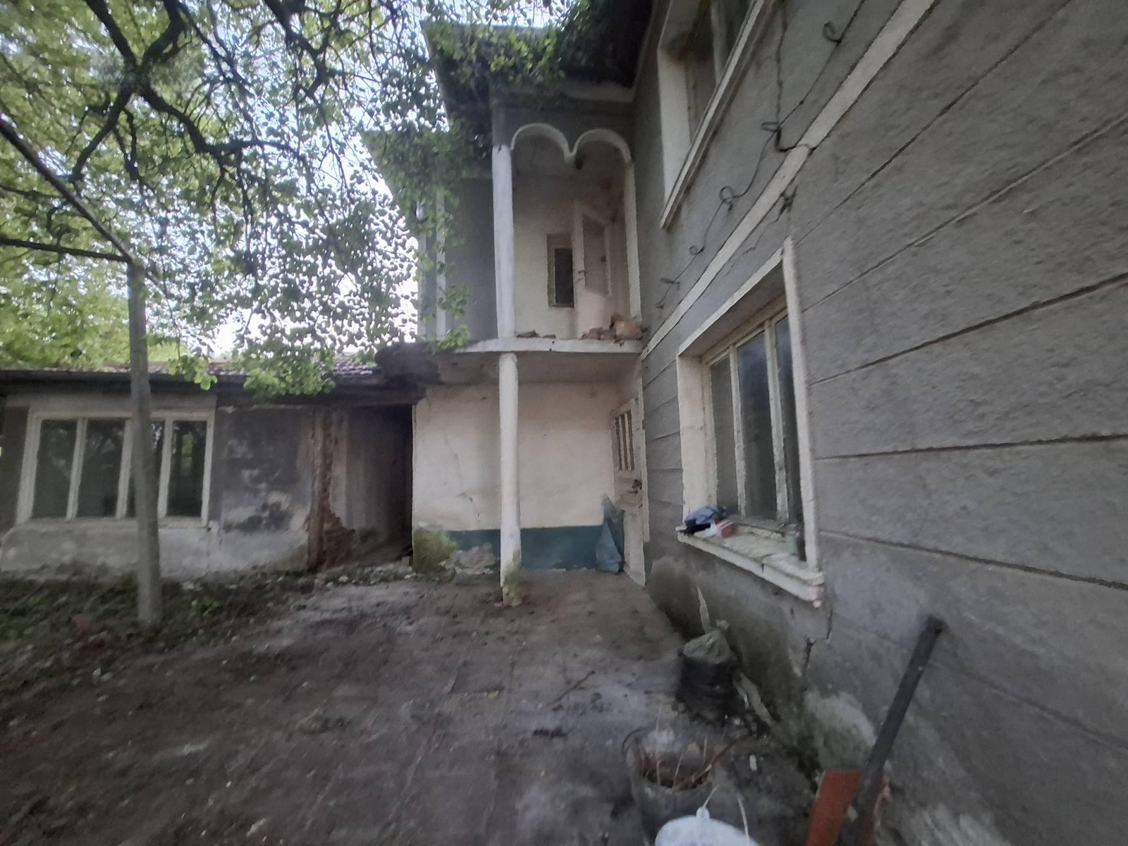House for Sale in Cherven, Plovdiv