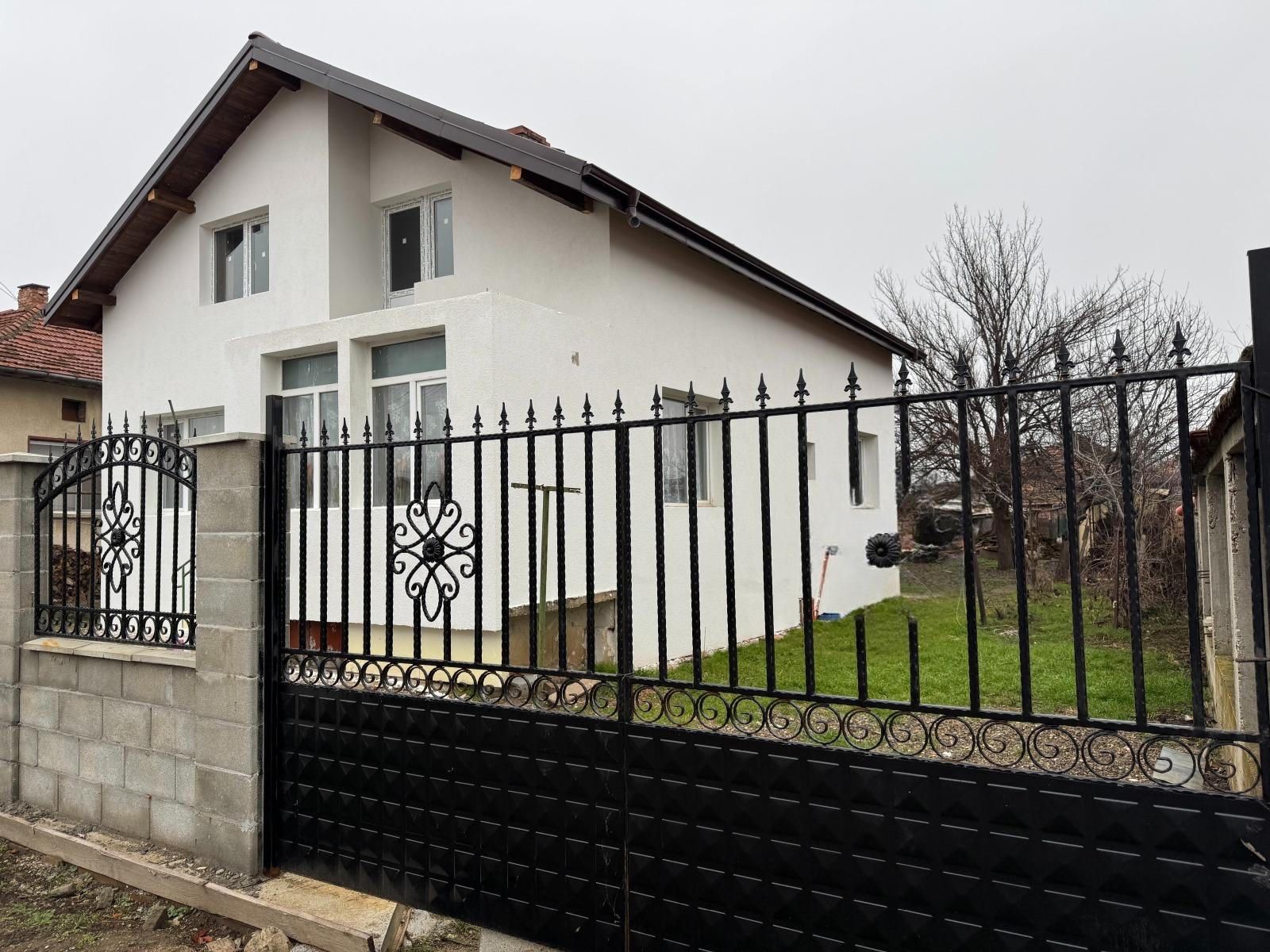 House for Sale in Yasen, Pleven