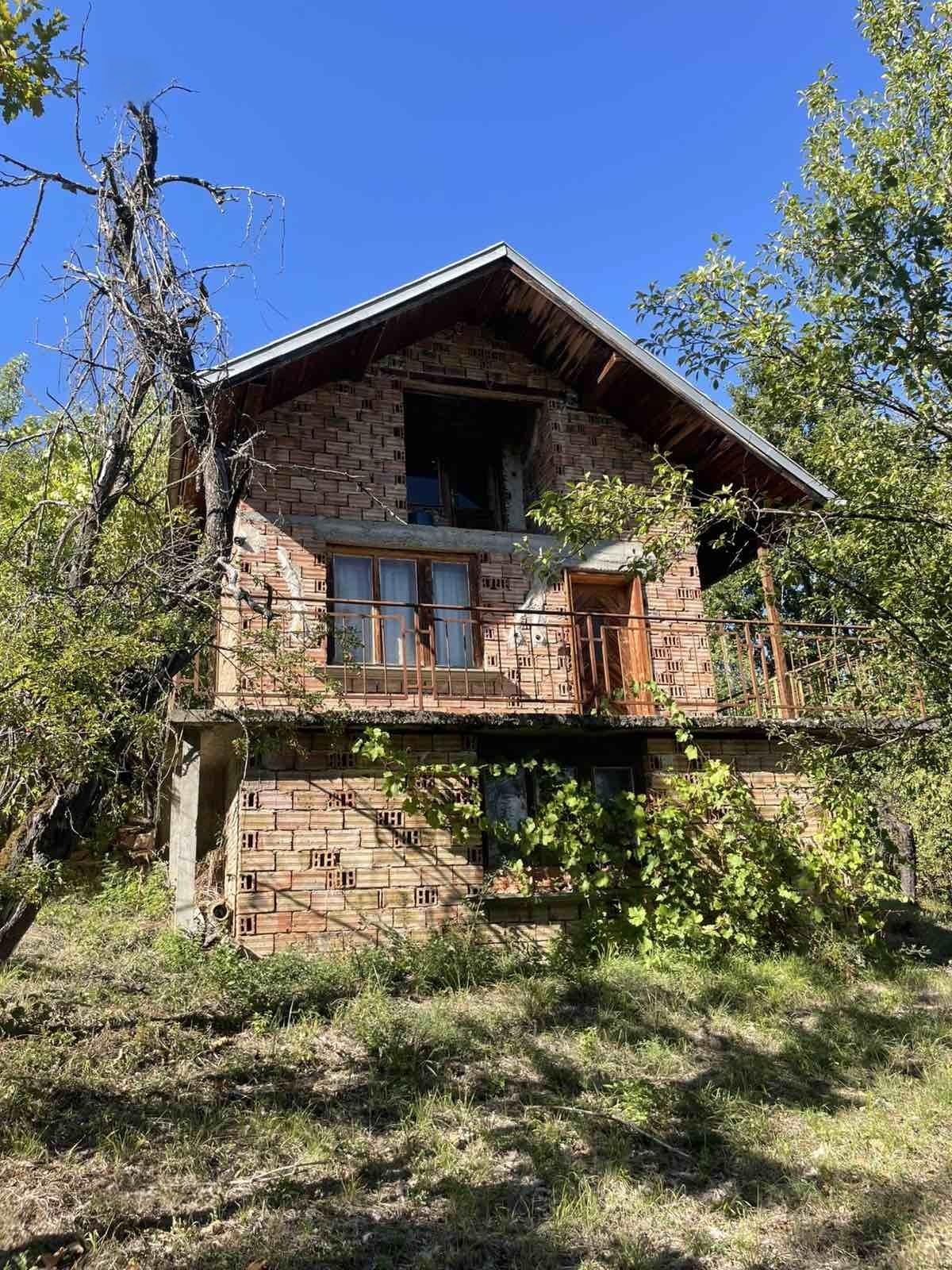 Villa for Sale in Troyan, Lovech