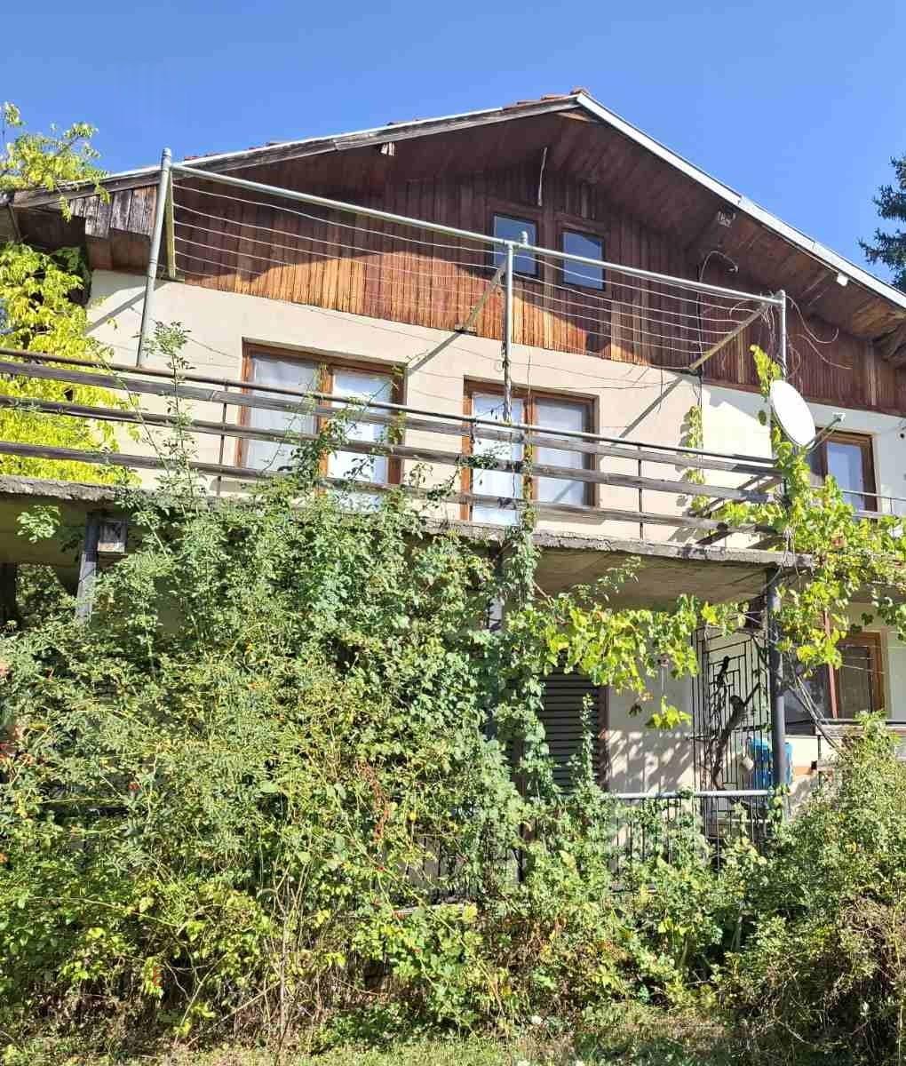 House for Sale in Gumoshtnik, Lovech