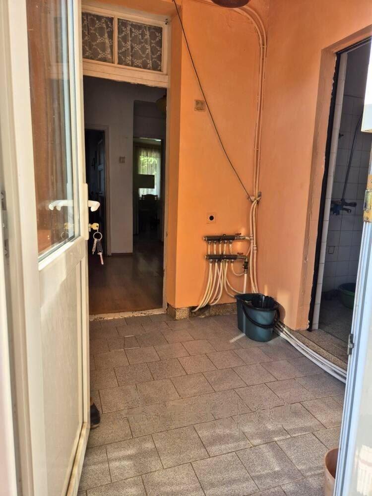 House for Sale in Kameno, Burgas
