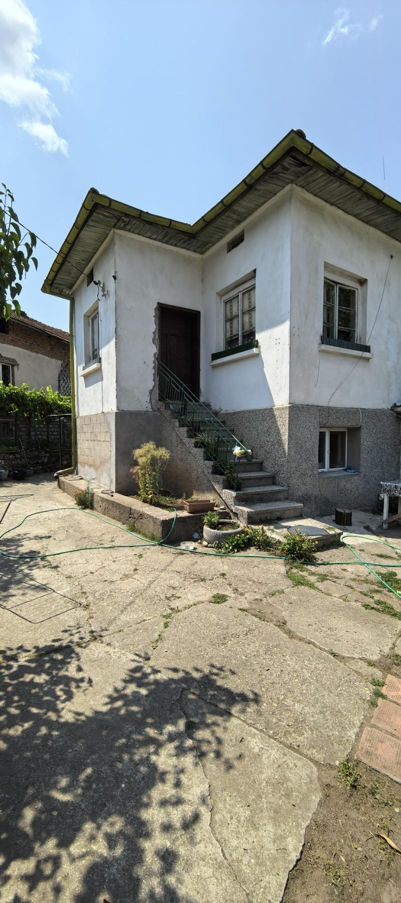 House for Sale in Zgorigrad, Vratsa
