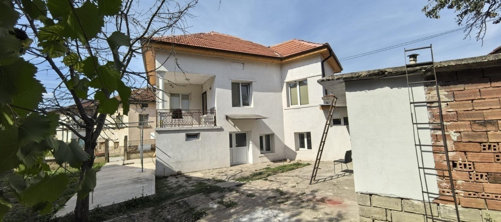 House for Sale in Kravoder, Vratsa